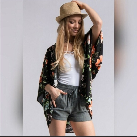 Tops - Black Floral Kimono
